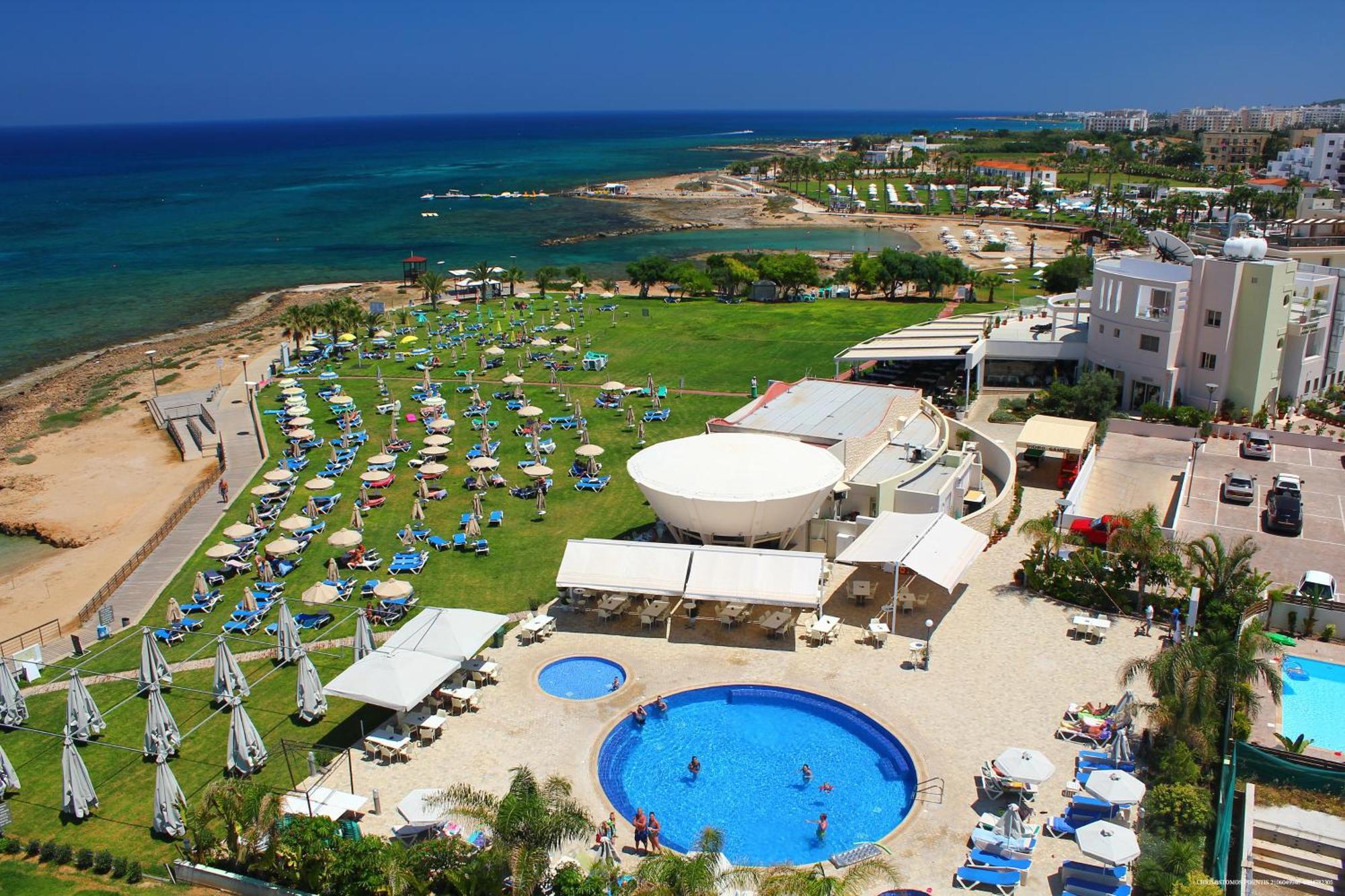 Polyxenia Isaak Luxury Villas And Apartments Protaras Luaran gambar