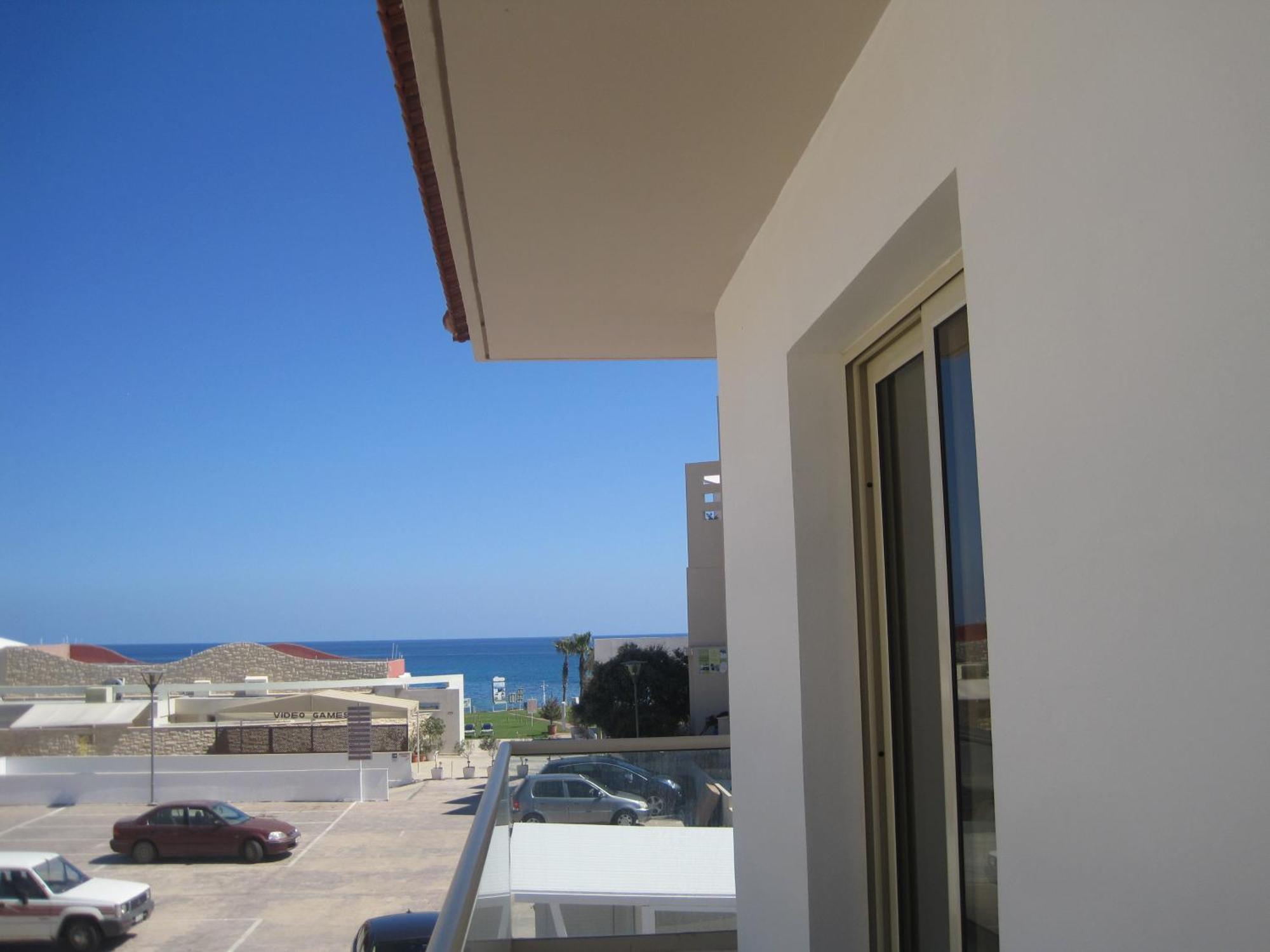 Polyxenia Isaak Luxury Villas And Apartments Protaras Bilik gambar