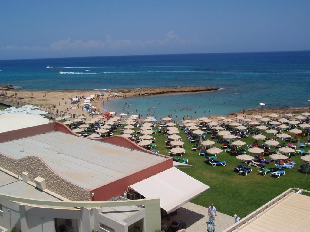 Polyxenia Isaak Luxury Villas And Apartments Protaras Luaran gambar