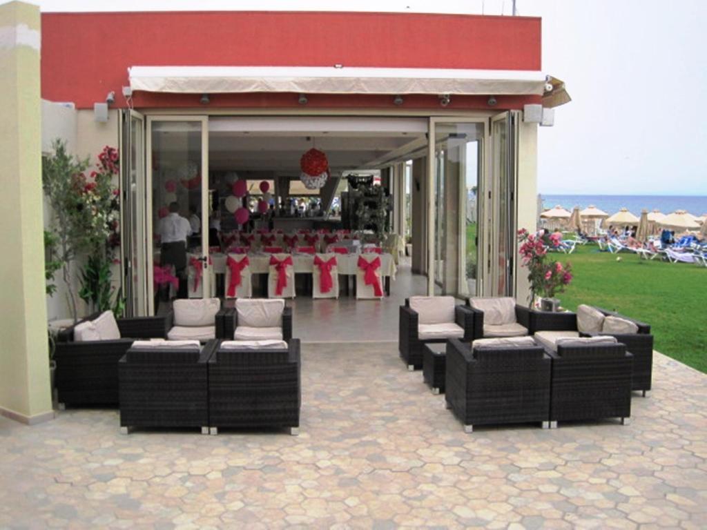 Polyxenia Isaak Luxury Villas And Apartments Protaras Luaran gambar